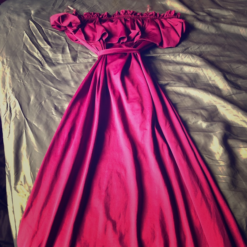 Beautiful Pink Dress. No stains, no blemishes